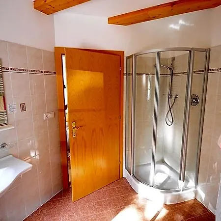 Bad St Isidor Hotell