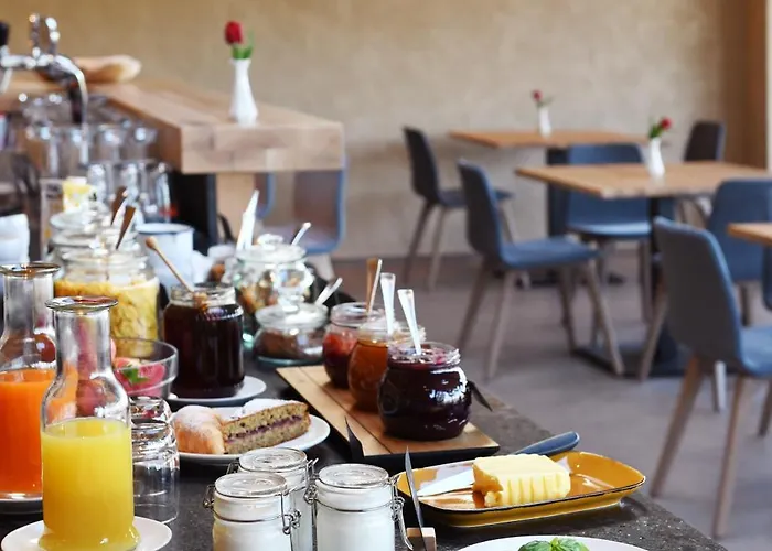 Hotel Bad St Isidor 2*