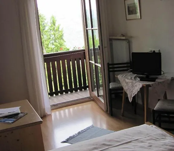 Hotel Bad St Isidor 2*